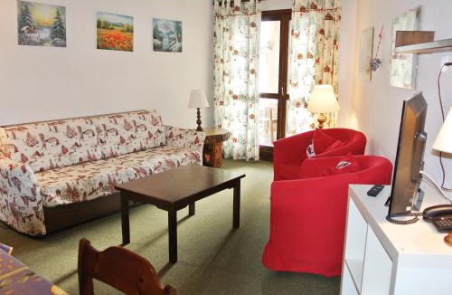 Surlej Apartment | Apartment Residenza Chesa Margun 56-1 by Interhome
