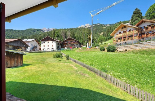 Vigo di Fassa Apartment | Apartment 'Roda De Vael' with Mountain View, Balcony and Wi-Fi