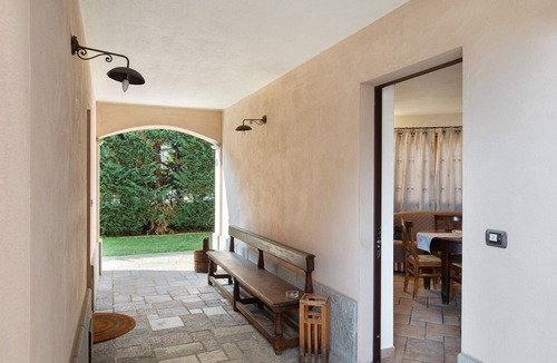 Pila Apartment | Apartment 'Trilocale 3' with Mountain View, Shared Terrace, and Wi-Fi