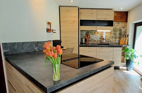 Villarepos Apartment | Apartment with big garden, two firepits and 5 minutes from the lake