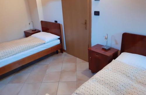 Mione-Corte Inferiore Apartment | Appartamenti Rumo