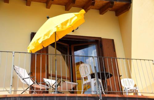 Gardola Apartment | Appartamento Elisabetta - Theater Home