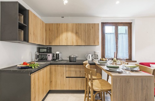 Torbole sul Garda Apartment | Appartamento 30 NODI Torbole 2min walk to Lake, Torbole sul Garda, Italy