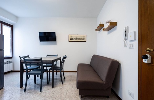 Nord-Est House | Appartamento Squarà