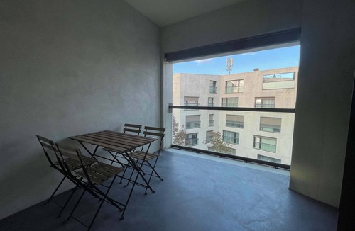St. Johann Apartment | Apt near City Center, Novartis & Messe+Basel Card