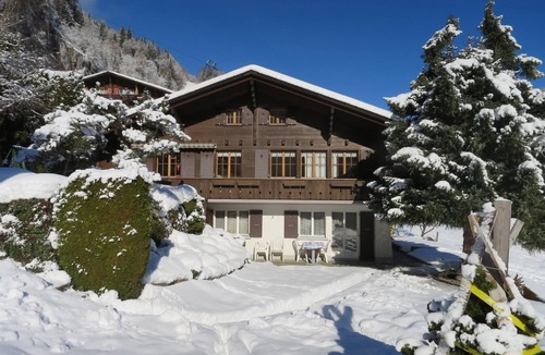 Lauterbrunnen Apartment | Bärgheim, 2 Bett Wohnung by Interhome