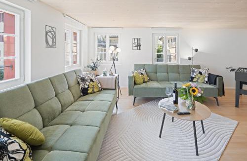 Kuessnacht Apartment | BASEKAMP Prime I Friends I Lake I Mountains I Luzern