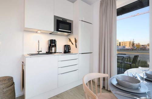Lembruch Apartment | Beautiful apartment in Lembruch/Dümmer See with indoor swimming pool