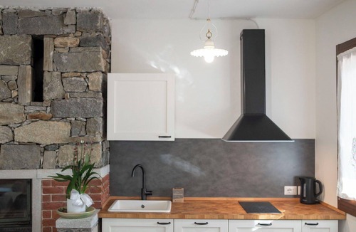 Casale Corte Cerro Apartment | Beautiful apartment for 4 people with WIFI, A/C, TV, patio and pets allowed