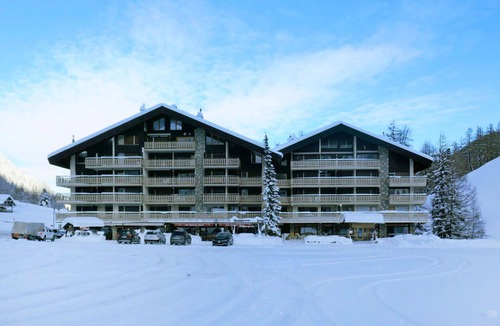Noveli Apartment | Beautiful apartment for 6 guests with WIFI, TV, balcony and pets allowed