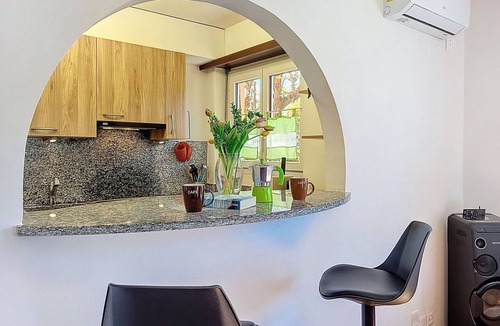 Riazzino Apartment | Beautiful apartment for 4 guests with WIFI, A/C, patio and panoramic view
