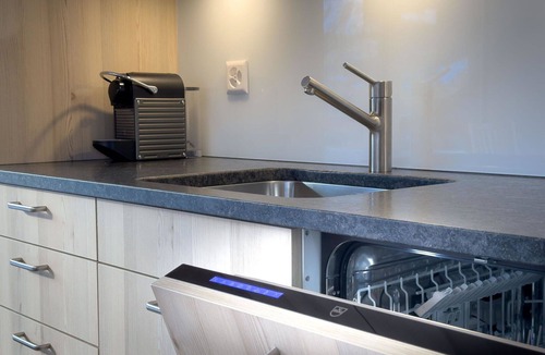 Adelboden Apartment | Beautiful apartment for 6 guests with WIFI, TV and balcony