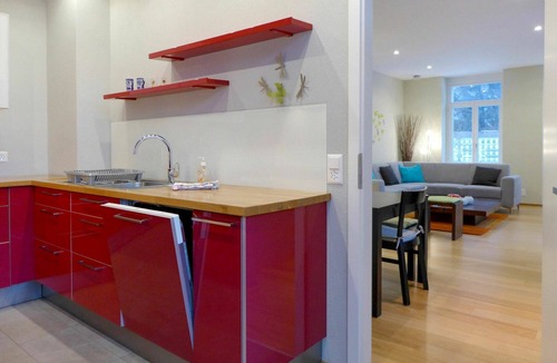 Central Interlaken Apartment | Beautiful apartment for 4 guests with WIFI, TV, balcony and panoramic view