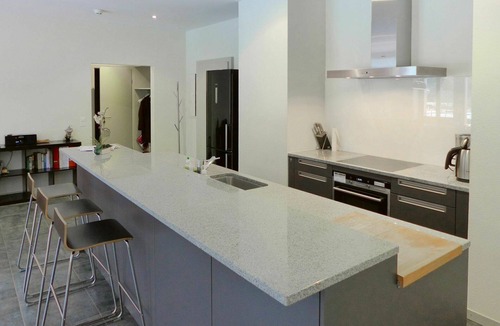 Central Interlaken Apartment | Beautiful apartment for 4 guests with WIFI, TV, balcony and panoramic view