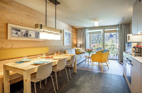 Meiringen Apartment | Beautiful apartment for 6 guests with WIFI, TV, terrace and pets allowed