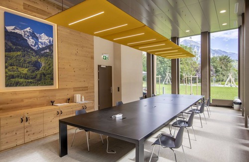 Meiringen Apartment | Beautiful apartment for 8 guests with WIFI, TV, terrace and pets allowed
