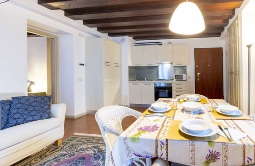 Valtellina Apartment | Beautiful apartment for 2 people with WIFI, TV and balcony