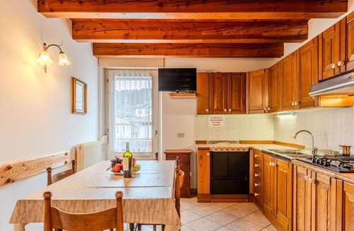 Taio Apartment | Beautiful apartment for 3 people with WIFI, TV, patio and pets allowed
