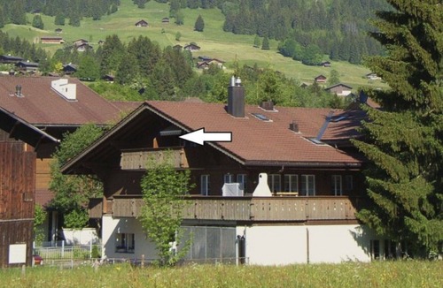 Lenk Apartment | Beautiful apartment for 4 people with WIFI, TV, balcony and pets allowed
