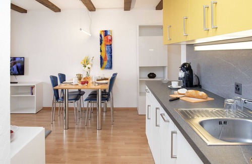Falera Apartment | Beautiful apartment for 4 people with WIFI, pool, TV, patio and panoramic view
