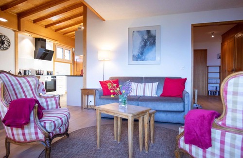 Ependes Apartment | Beautiful apartment for 6 guests with WIFI, TV, terrace and panoramic view