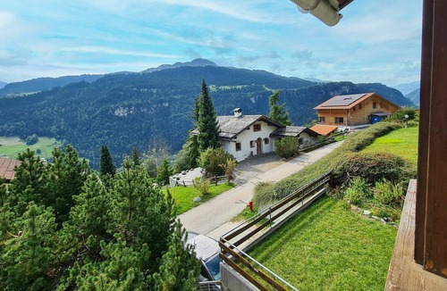 Ruschein Apartment | Beautiful apartment for 5 people with WIFI, TV and terrace