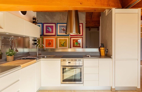 Naggio Apartment | Beautiful apartment for 5 guests with A/C, WIFI, TV and balcony
