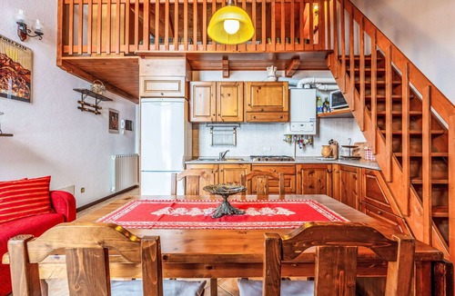 Alpe Ciamporino Apartment | Beautiful apartment for 4 guests with WIFI, TV and balcony