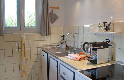 Aldesago House | Beautiful apartment in villa with private pool, WIFI, TV, terrace, pets allowed and panoramic view