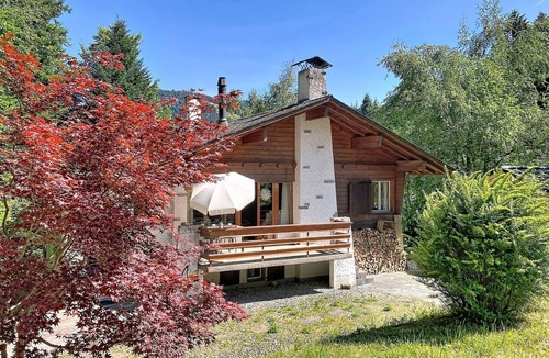 Les Paccots House | Beautiful private villa for 8 people with WIFI, TV and terrace
