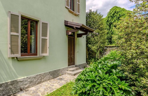 Dervio House | Beautiful private villa for 8 guests with WIFI, private pool, TV, terrace and panoramic view
