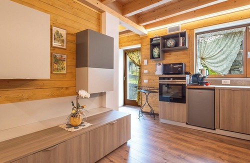 Traona House | Beautiful villa for 3 people with A/C, WIFI and balcony