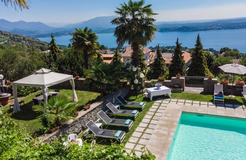 Massino Visconti Bed & Breakfast | Bed & Breakfast Casa Mariuccia