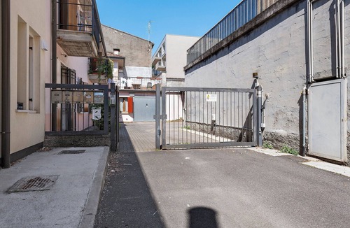 San Zeno House | BeeHome in Verona - Cosy home near the old town - Free parking, AC in every room, Fast wifi