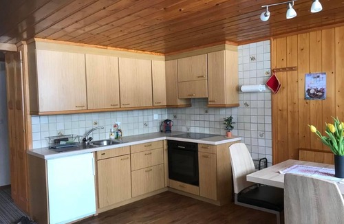 Grindelwald Apartment | Beim Faulensee 2-Bett Wohnung 1. Stock Ost by Interhome