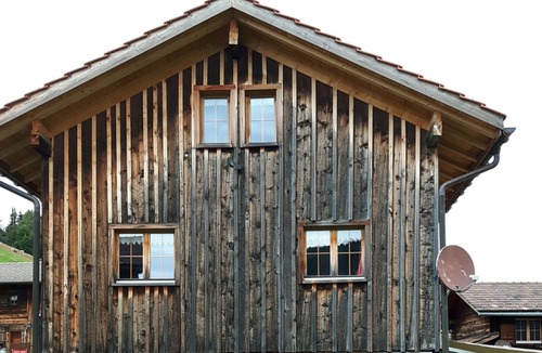 Obermutten Apartment | beim Kulturtenn, (Obermutten). by Interhome