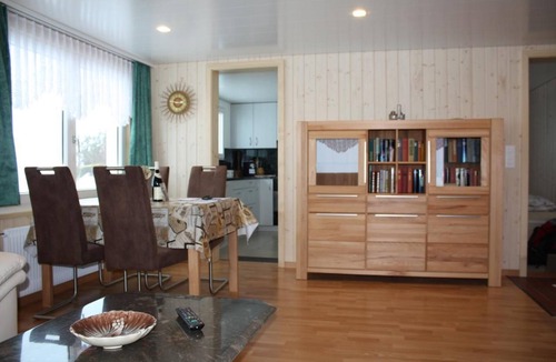 Wildhaus Apartment | Bird House