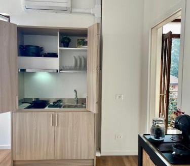 Travedona-Monate Apartment | Bnbook Al castello