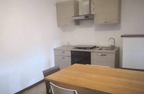 Roe Apartment | Borgo Volciano Garda Lake