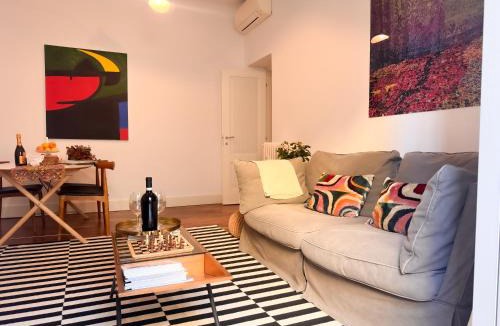 Porta Nuova Apartment | Brera Elegant Apartment Steps from Duomo, Montenapoleone, Design & Fashion Week