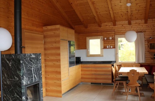 Bettmeralp Apartment | Brunnquell Appartement/Fewo, Dusche oder Bad, WC 4 1/2 Zimmerwohnung, 6-Betten by Interhome