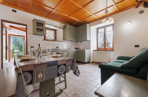 Dare Apartment | Ca' Mocc Apartment with Fenced Garden and Mountain View in Val Rendena