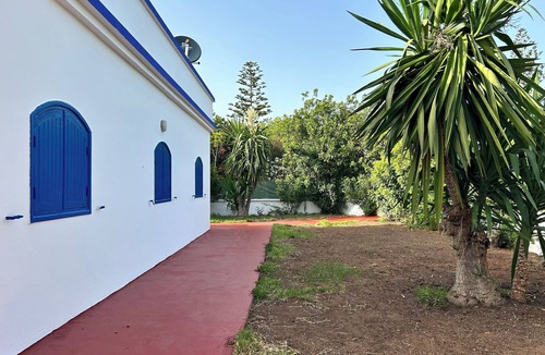 Bouznika House | Cabanon in Bouznika sud with 03 bedrooms living room kitchen and bathroom large jar