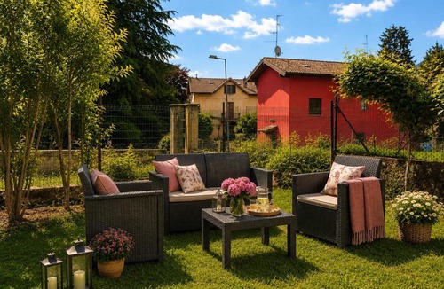 Lanzo d'Intelvi House | Camelia - Quiet Family Stay for 5 with Garden
