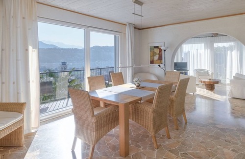 Agno Apartment | Casa Agnese - Eine Oase der Ruhe am Luganersee by Interhome