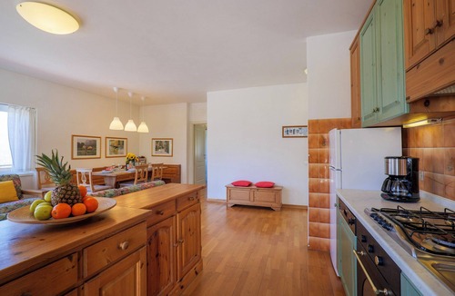 Colico Piano Apartment | Casa Bellavista No. 1 by Lago Reisen