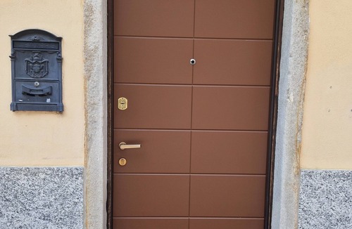 San Macario Apartment | Casa Leo: Indipendent apt 1bdr Near Malpensa Airport
