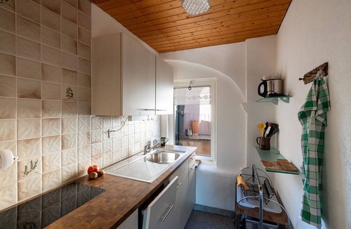 Caslano Apartment | Casa Merlot in Caslano for 4, Caslano, Switzerland