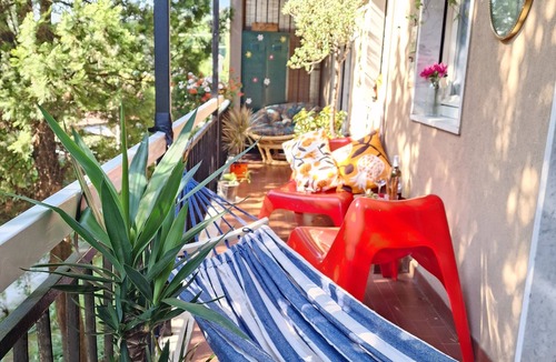 Abbadia Lariana Apartment | Casa Orso - Romantic Stay by Lake Como - Central - Walk to Beach & Trails