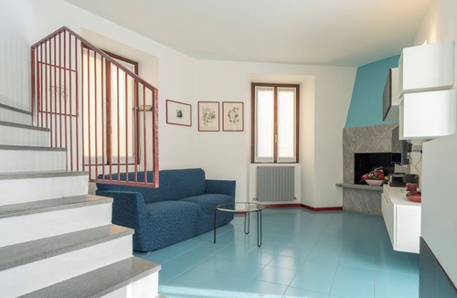 Lecco Apartment | Casa Rossella - Charming Lake Retreat in Rancio